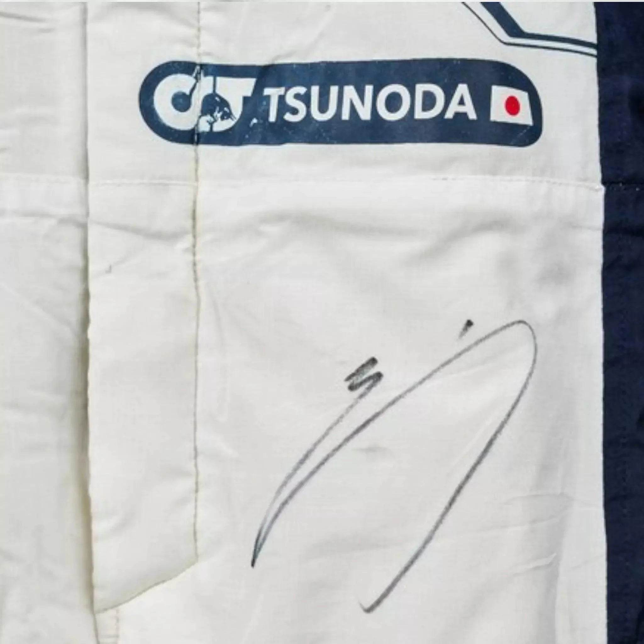 2022 Yuki Tsunoda Scuderia AlphaTauri F1 Race Suit - Dash Racegear Store