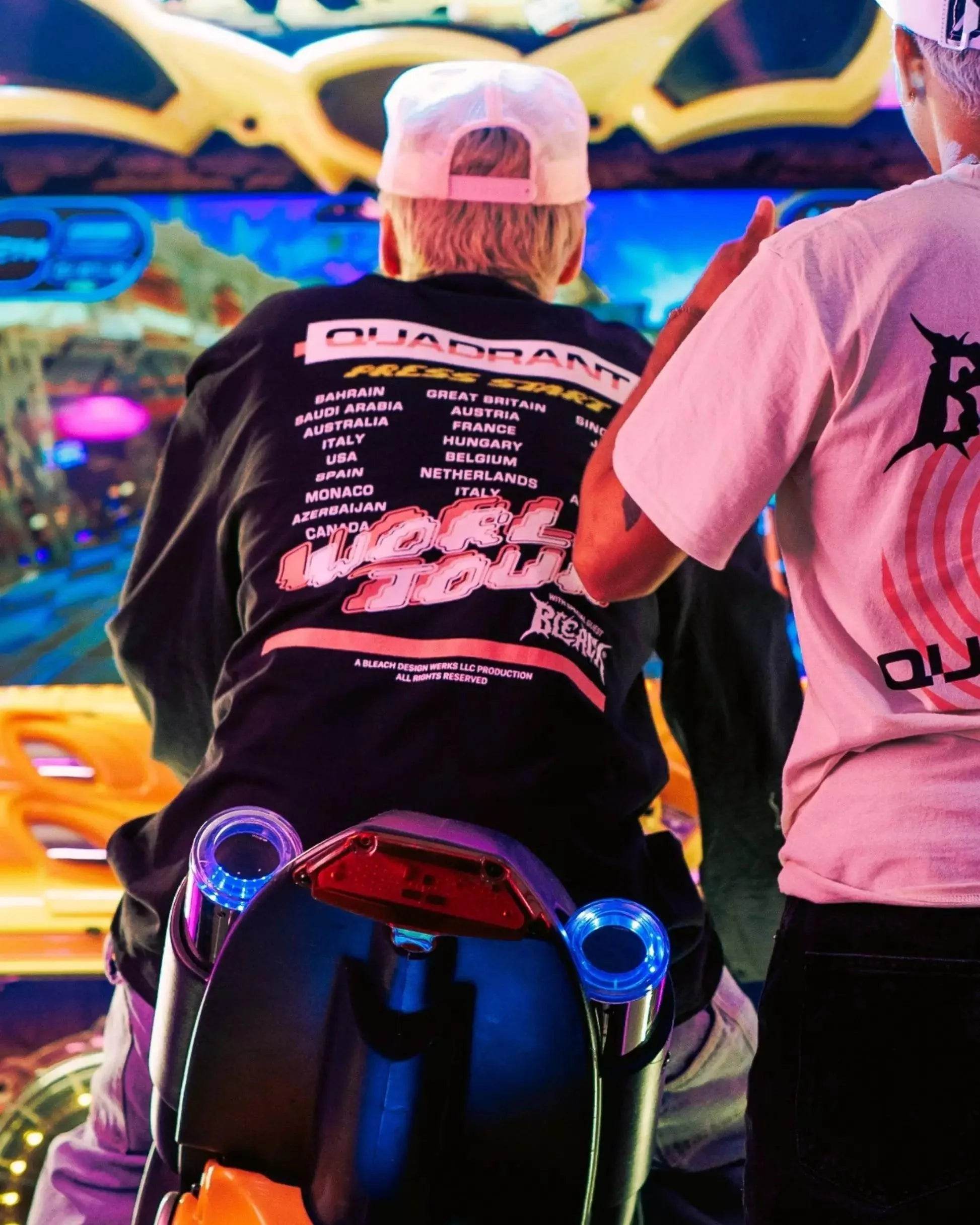 WORLD TOUR BLACK LS TEE - Dash Racegear Store